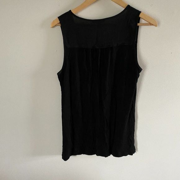 Banana Republic Women's Tank with Sheer Straps, Medium (p94) - Picture 3 of 9
